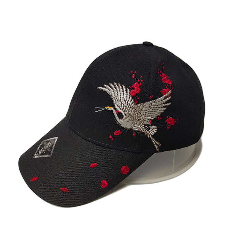Chinese Style Design Black 6 Panel Crane Logo Flat Embroidery Baseball Caps Hats