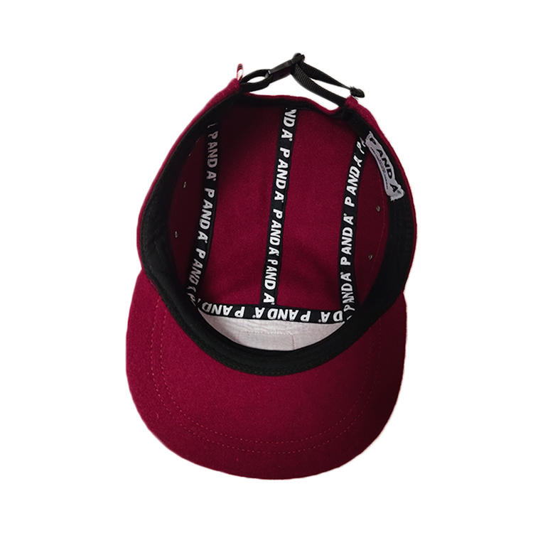 Factory Price Custom Unisex Rose red woven label Logo Flat Brim Visor Snapback 5 panel Camp Hats Caps