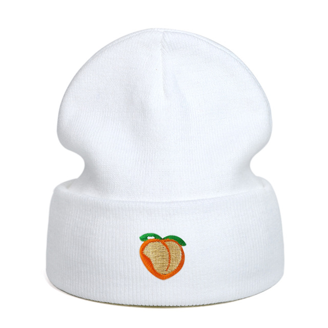 Man Women Winter 100 Unisex Adult Adjustable Cotton Peach Embroidery Knitted hats Hip hop Dad Hat
